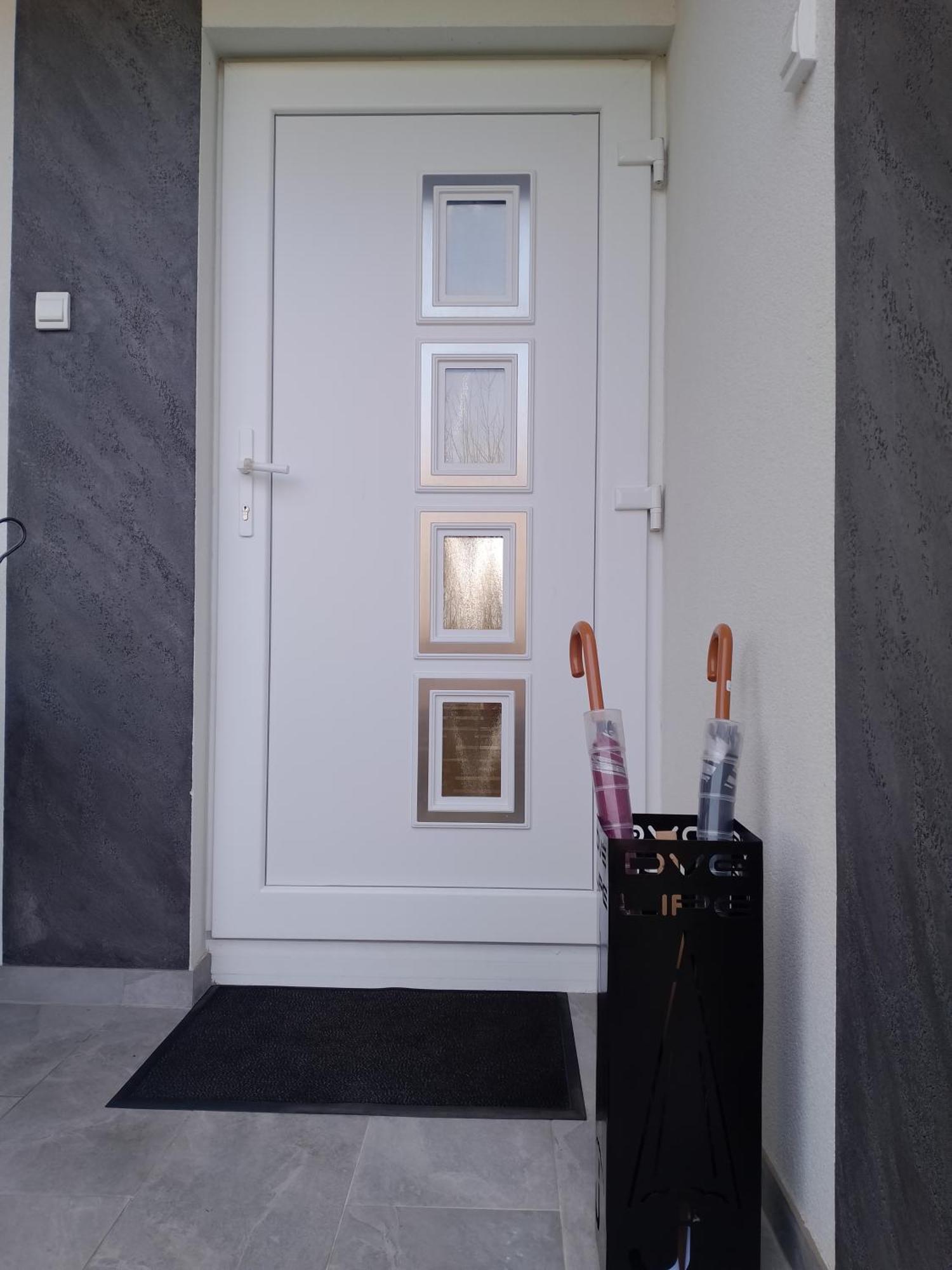 Apartman Dve Lipe Palić Exteriör bild