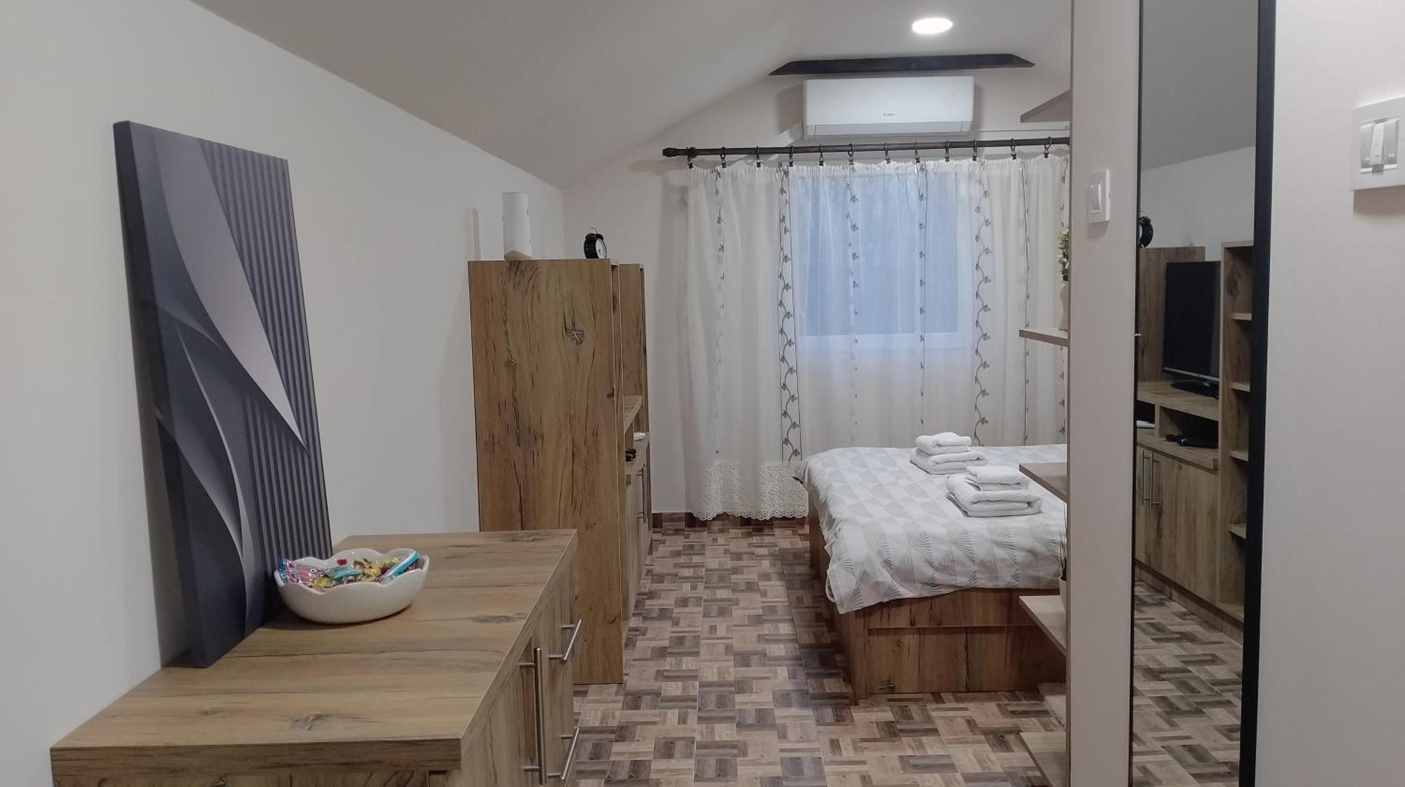 Apartman Dve Lipe Palić Exteriör bild